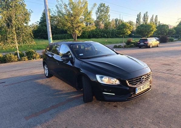 Volvo V60 cena 43900 przebieg: 248000, rok produkcji 2015 z Konin małe 67